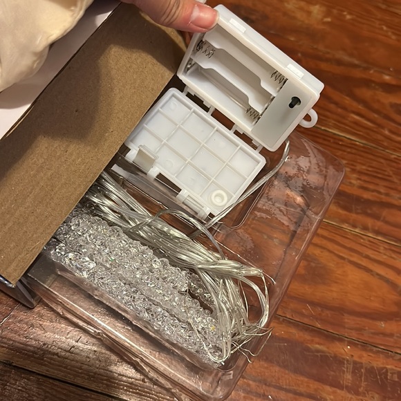 Brookstone crystal LED icicles string lights - Picture 4 of 4